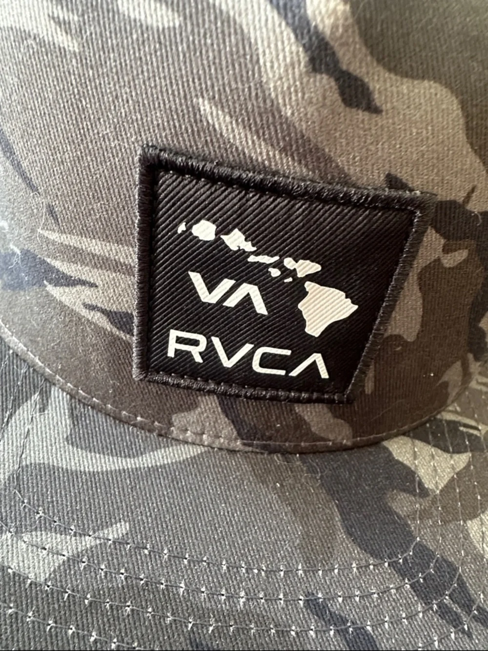 RVCA Men's Camo Trucker Hat - Black/Gray - Picture 3 of 3